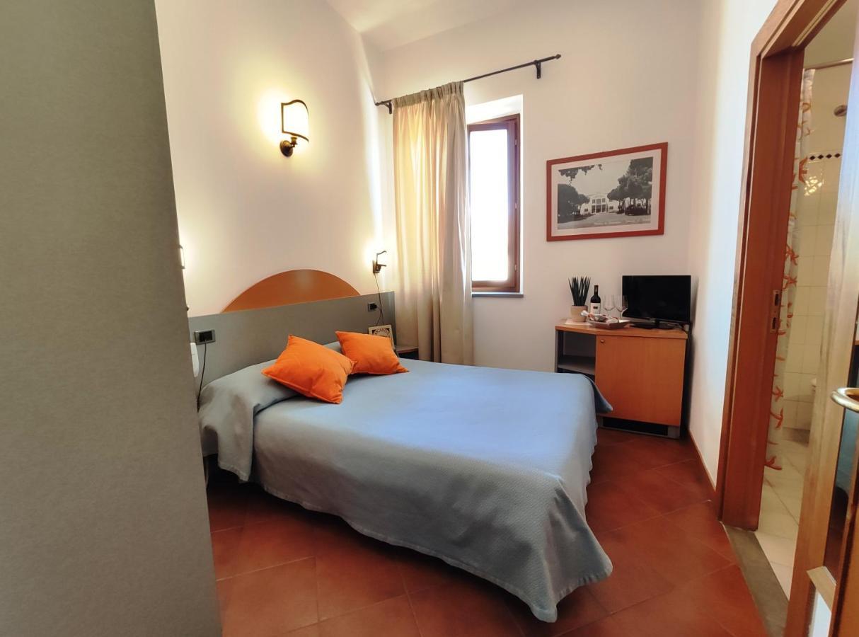 דונוראטיקו Locanda Menabuoi מראה חיצוני תמונה